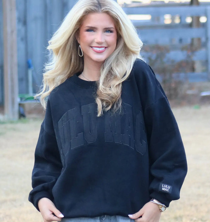 Black lulumac sweatshirt